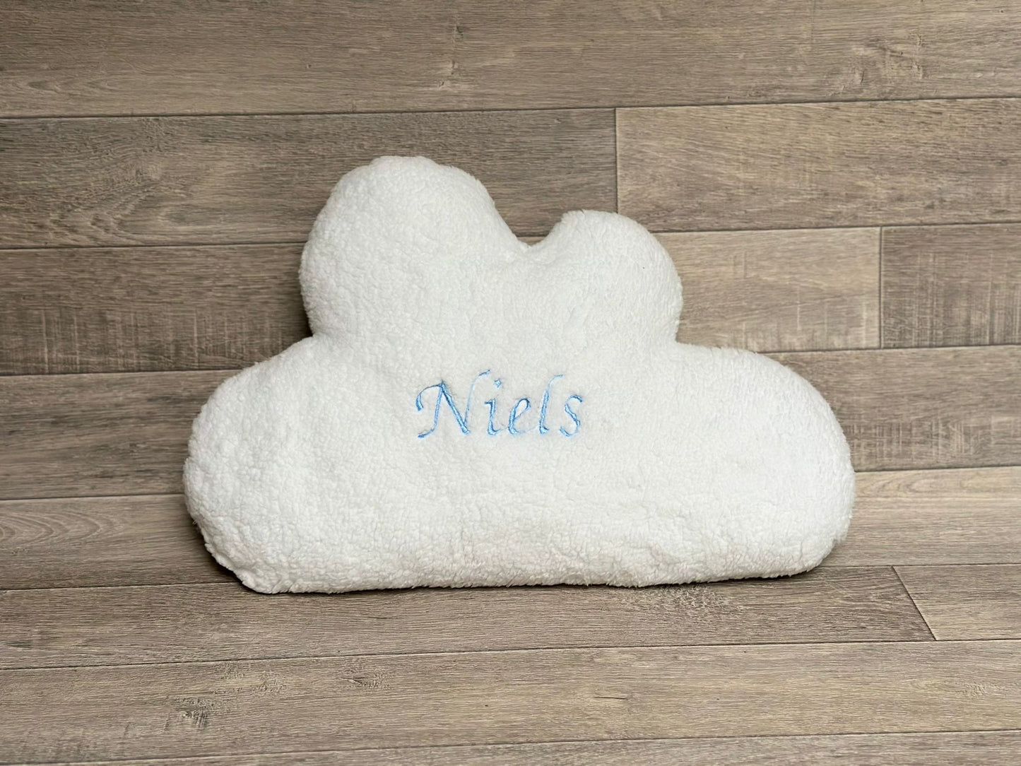 Sierkussen met naam | Wolkenachtig | Ster | Halvemaan