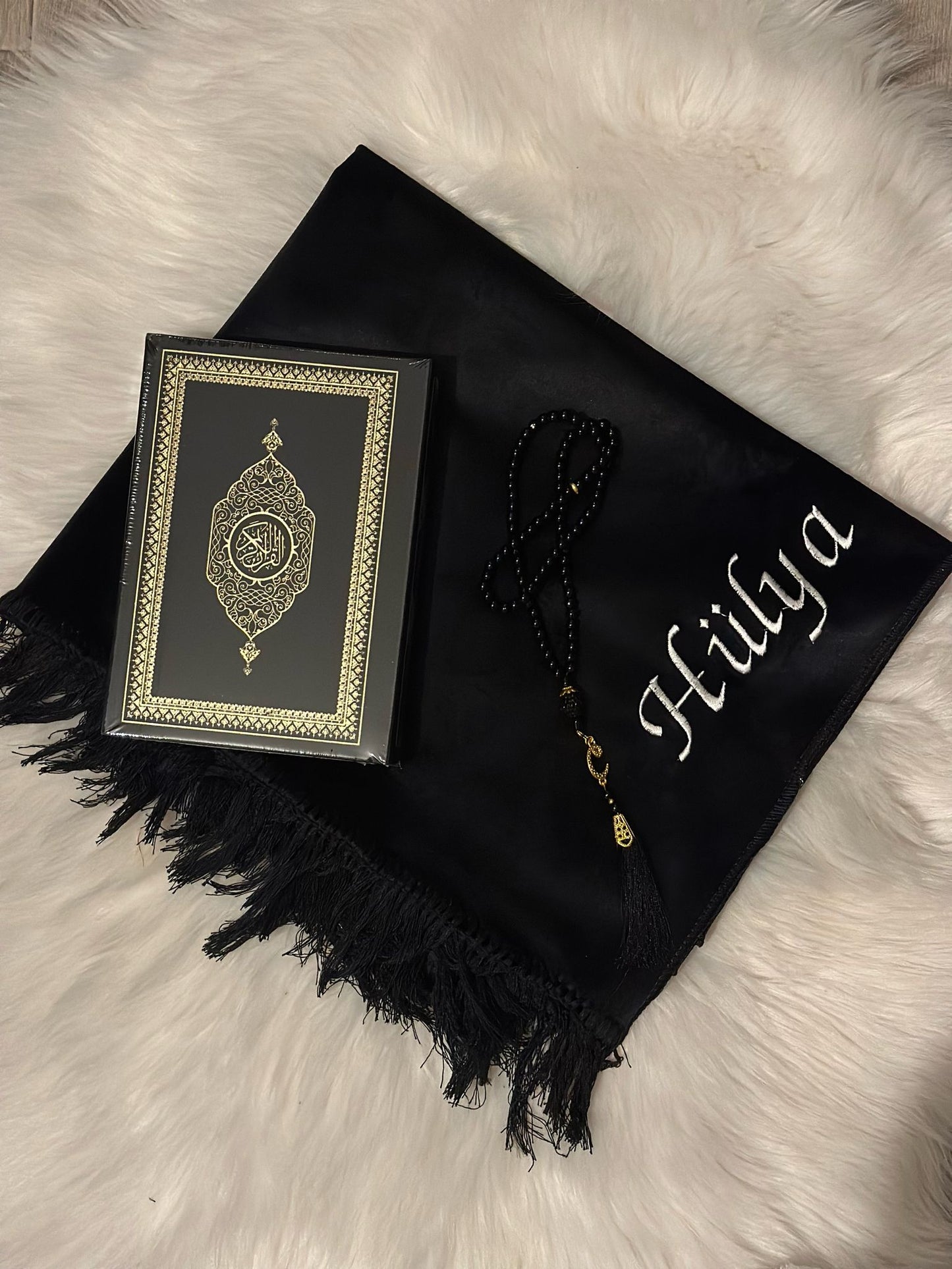 Gebedskleed set met naam | Taupe | Geborduurd