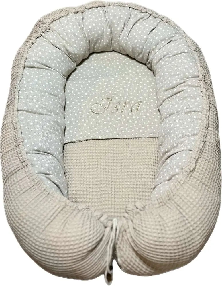 Babynest met naam - Handmade with Love - Maatje voor Maatje