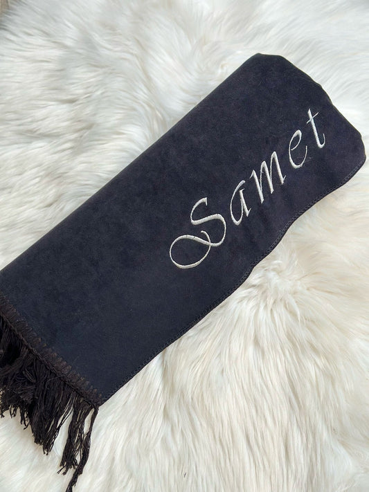 Gebedskleed met naam velvet | Zwart | Geborduurd