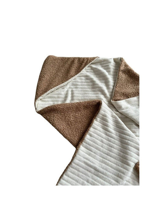 Teddy omslagdoek met naam - Handgemaakt